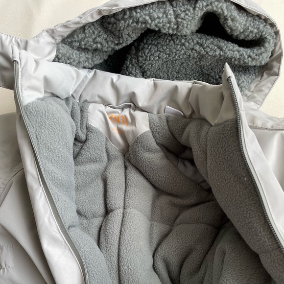 Zara Baby Snowsuit 6-9 months & 9-12 months - Picture 8 of 15